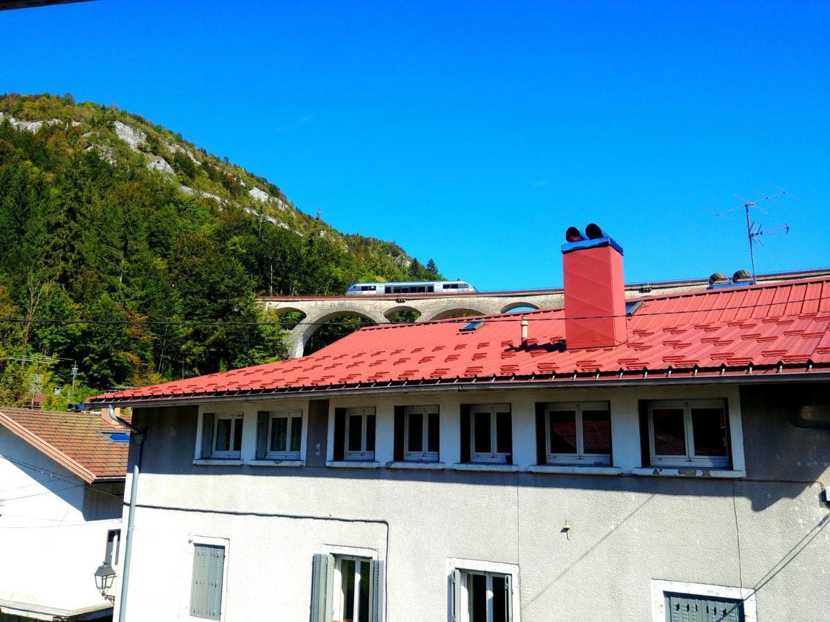 Agreable Appartement Morbier Luaran gambar